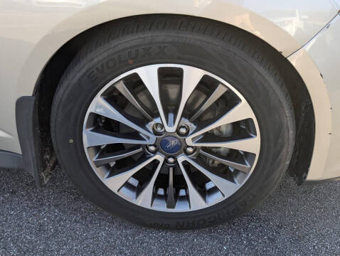 2017 Ford C-MAX Energi Titanium