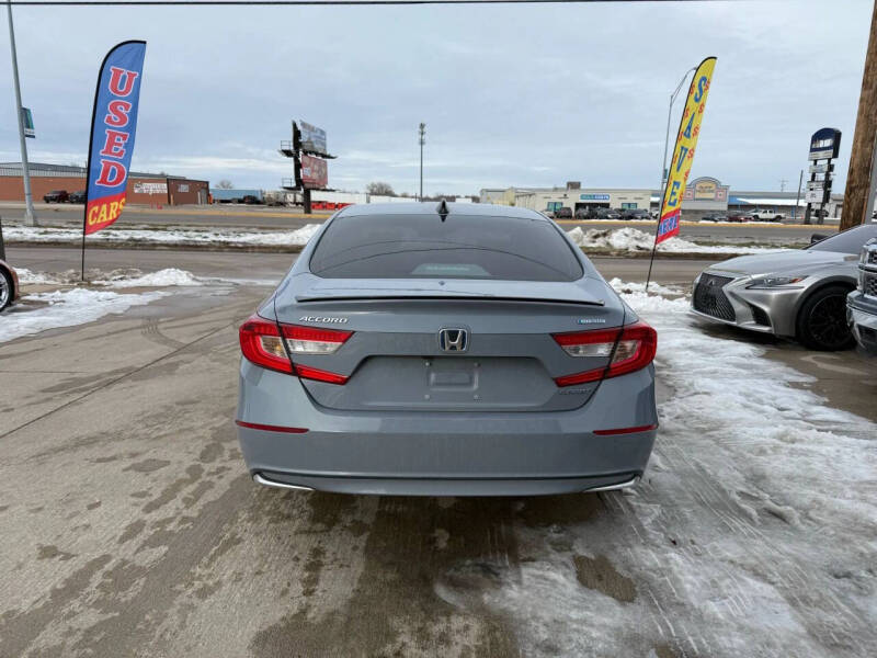 2022 Honda Accord Hybrid Sport