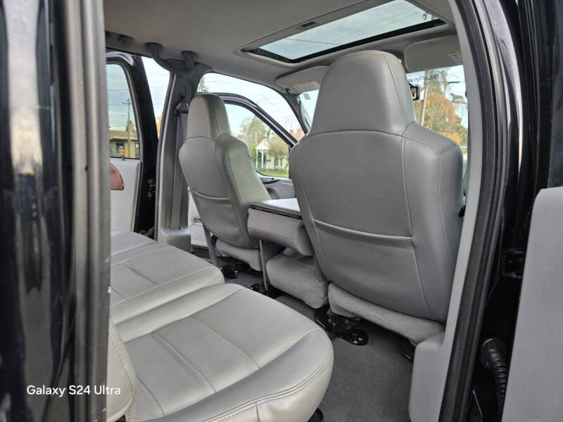 2006 Ford F-350 Super Duty Lariat