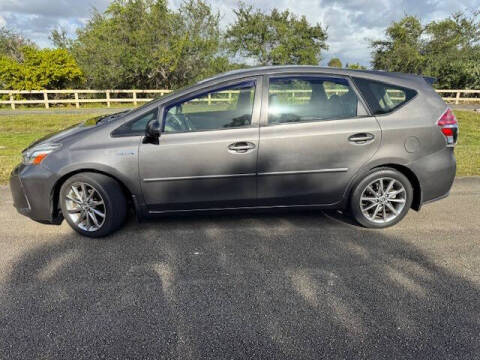 2015 Toyota Prius v Three