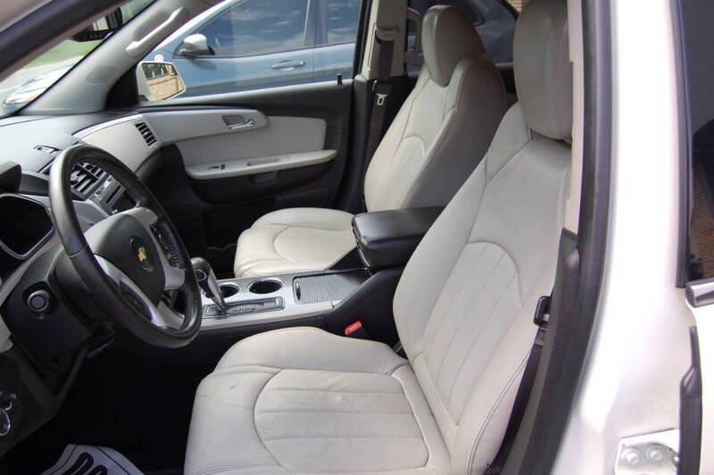 2011 Chevrolet Traverse LTZ