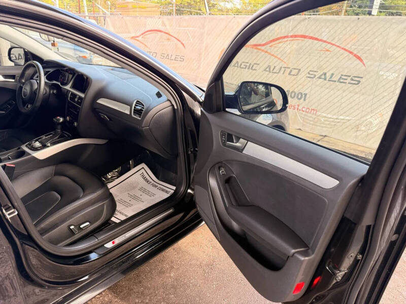 2016 Audi A4 2.0T quattro Premium