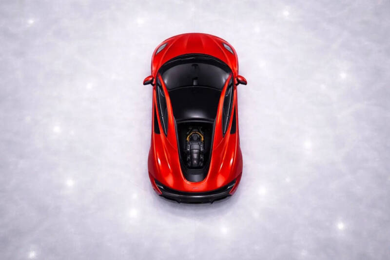 2017 McLaren 570GT