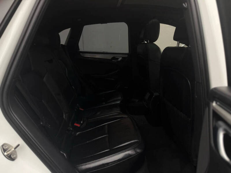 2017 Porsche Macan S