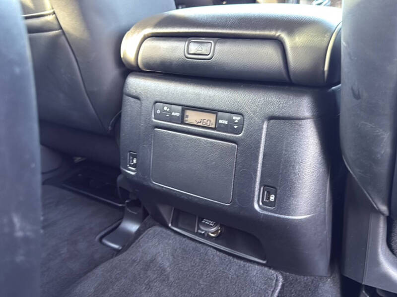 2023 Infiniti QX80 Luxe