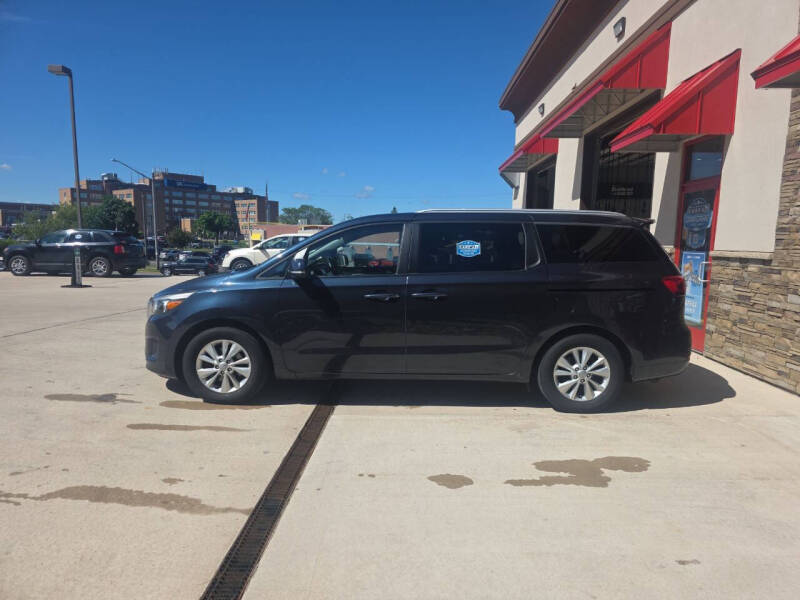 2017 Kia Sedona LX