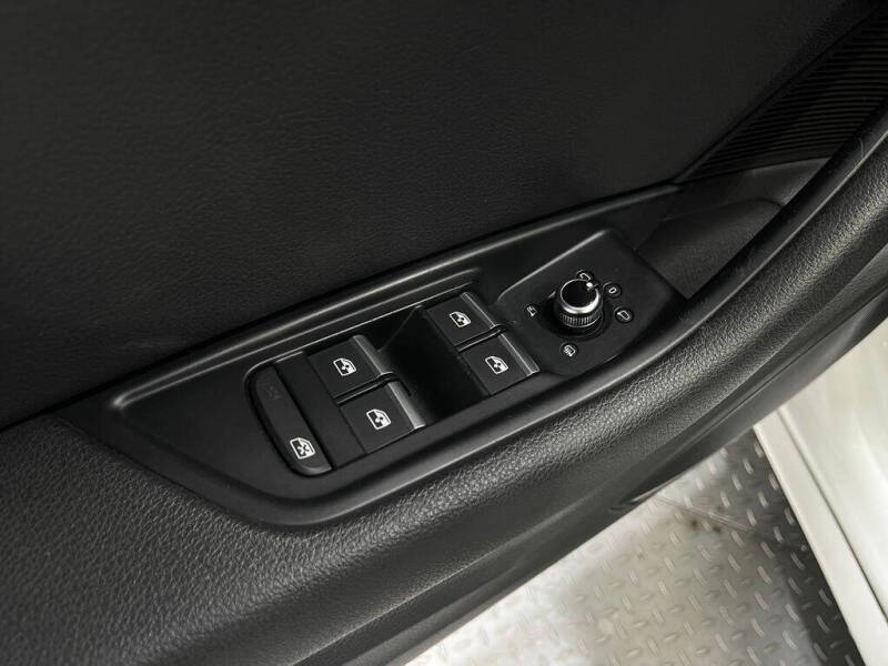 2017 Audi A4 2.0T quattro Premium Plus