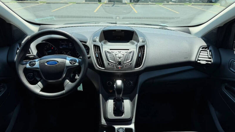 2016 Ford Escape S