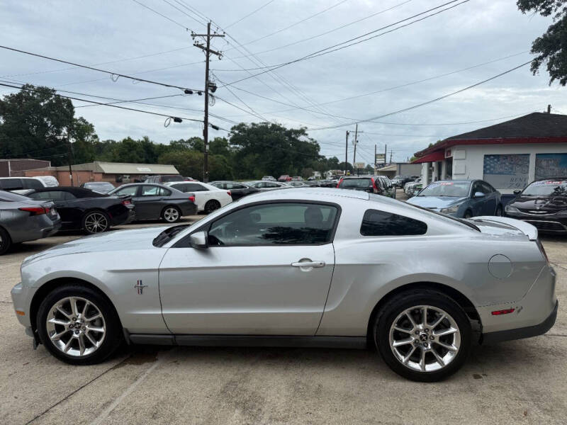 2010 Ford Mustang V6
