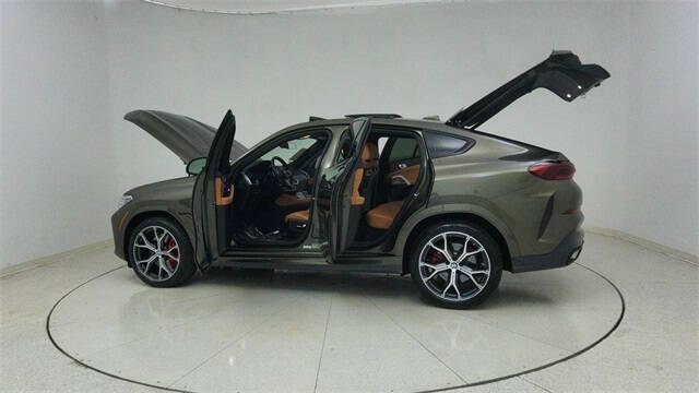 2023 BMW X6 xDrive40i