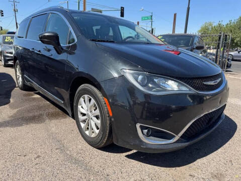 2018 Chrysler Pacifica Touring L Plus