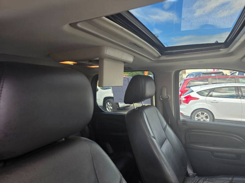 2012 Cadillac Escalade Luxury