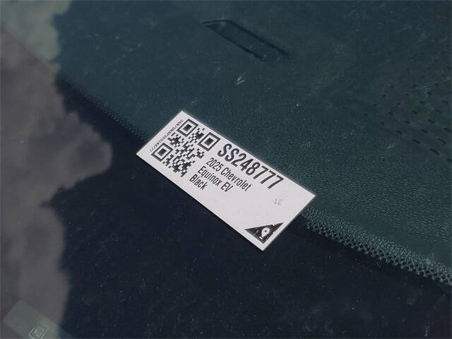 2025 Chevrolet Equinox EV LT 2