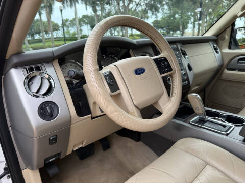 2013 Ford Expedition XLT