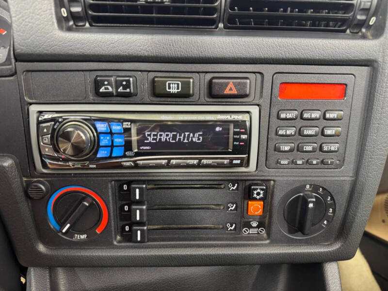 1991 BMW 3 Series 325i