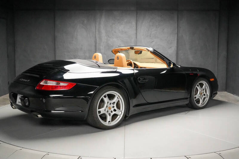 2006 Porsche 911 Carrera 4