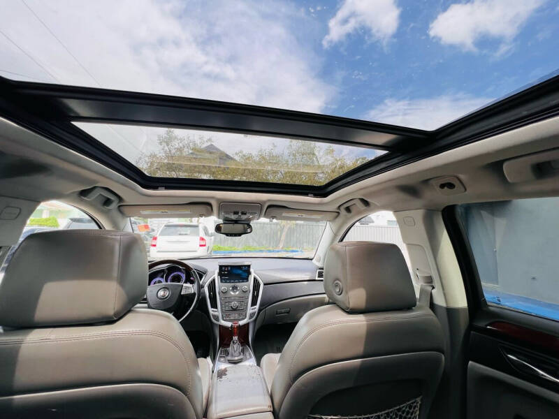 2012 Cadillac SRX Performance Collection