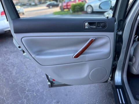 2004 Volkswagen Passat GLX