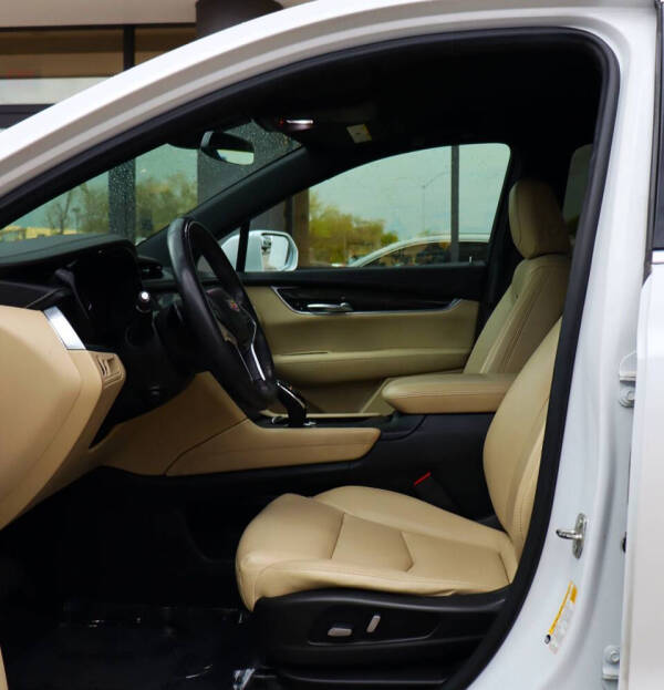 2017 Cadillac XT5