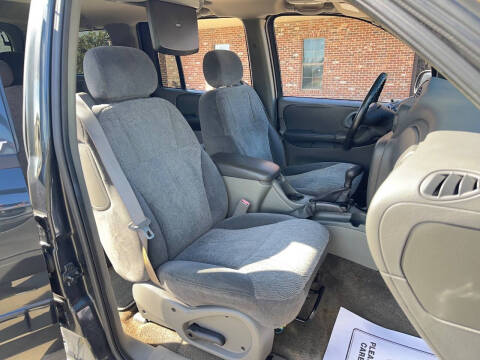 2004 Chevrolet TrailBlazer EXT LT