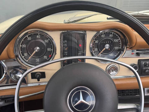 1971 Mercedes-Benz 280-Class