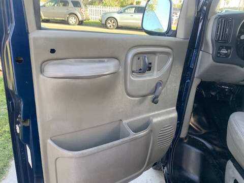 2000 Chevrolet Express G1500