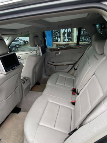 2011 Mercedes-Benz E-Class