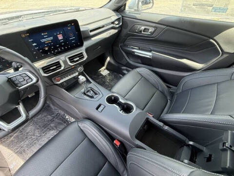 2025 Ford Mustang EcoBoost Premium