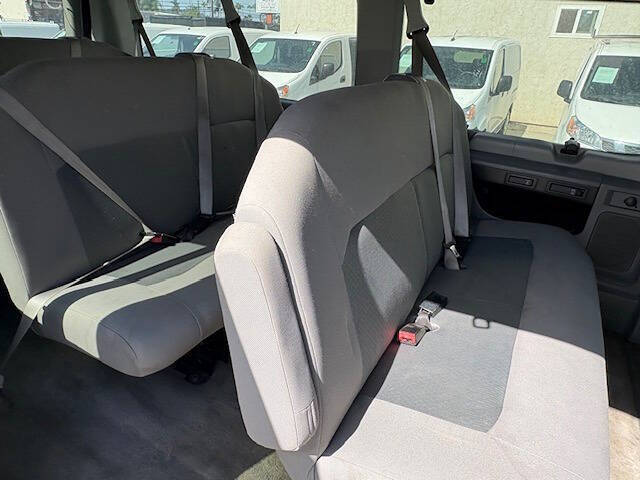 2014 Ford E-Series E-350 SD XLT