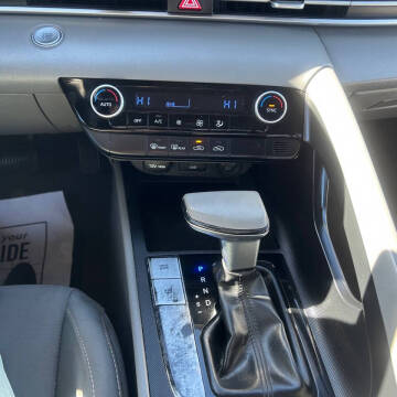 2021 Hyundai Elantra