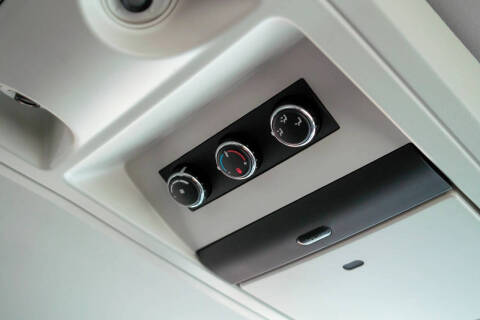 2014 Volkswagen Routan