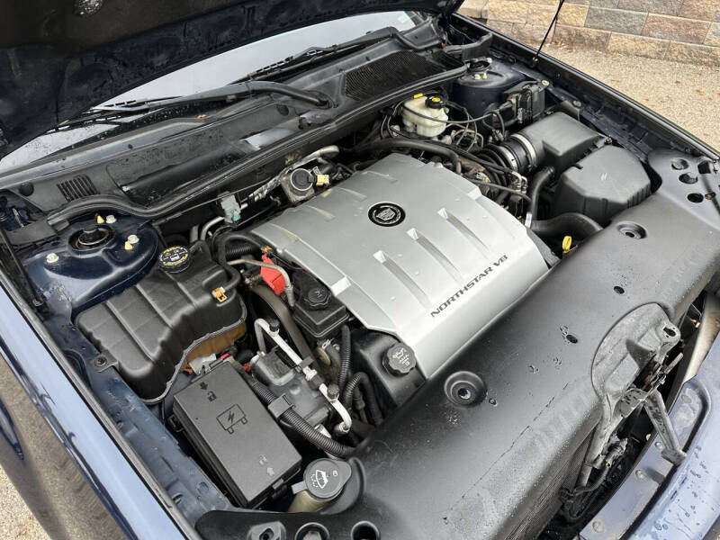 2004 Cadillac DeVille