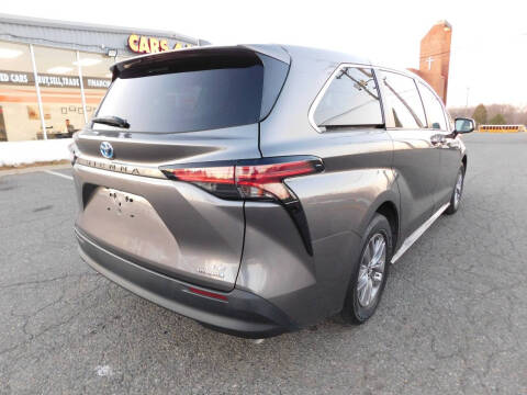 2021 Toyota Sienna LE 8-Passenger