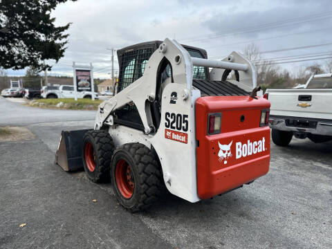 2009 Bobcat S205