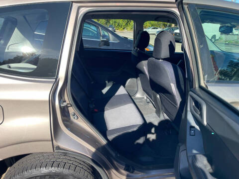 2014 Subaru Forester 2.5i