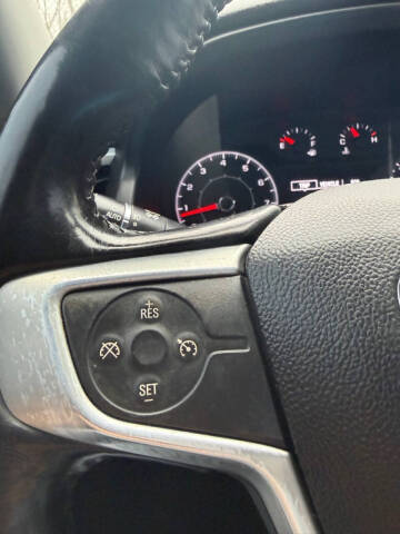 2018 GMC Acadia SLE-2