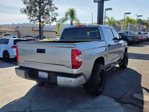 2017 Toyota Tundra SR5