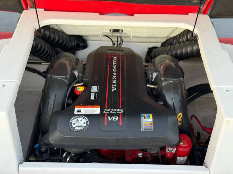 2013 Four Winns 200H