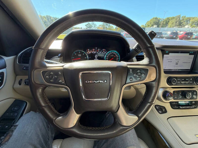 2017 GMC Yukon Denali