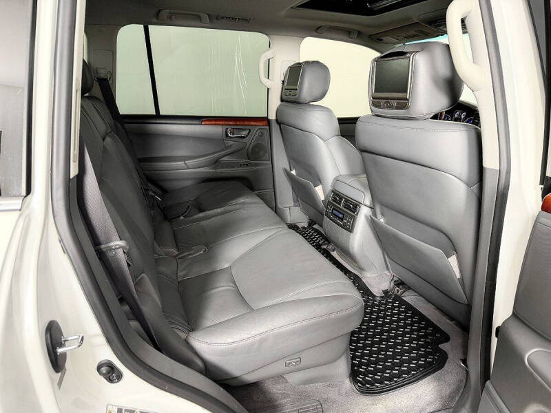 2009 Lexus LX 570