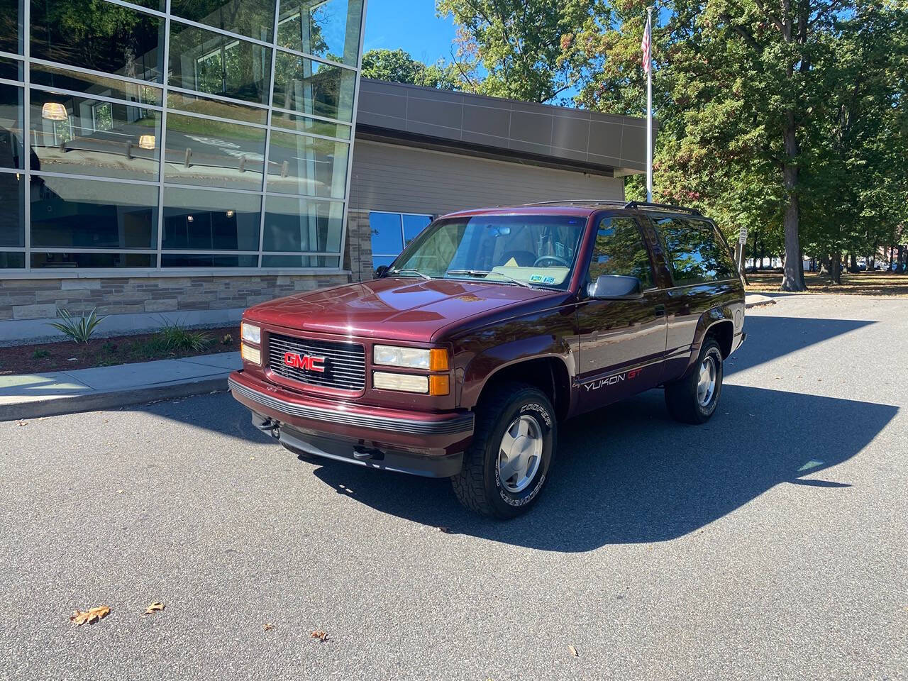 1994 GMC Yukon for sale at Vintage Motors USA in Roselle, NJ