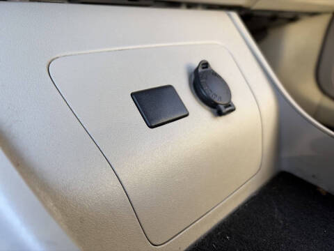 2013 Toyota Prius One