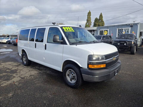 2016 Chevrolet Express LT 2500