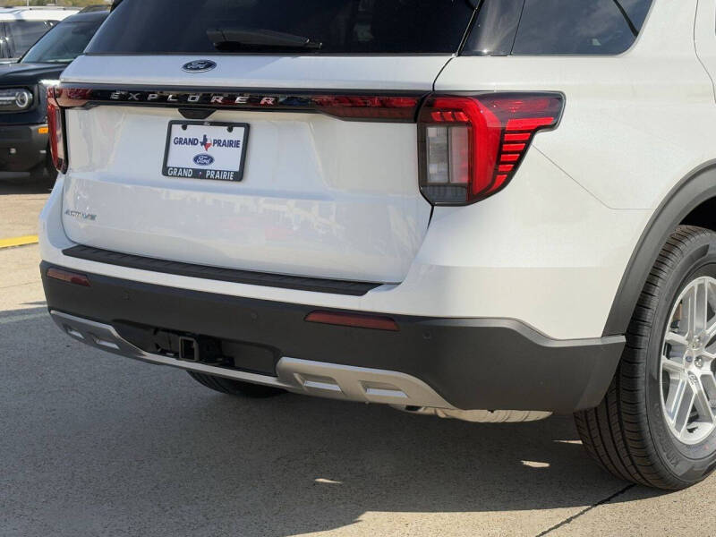 2026 Ford Explorer Active