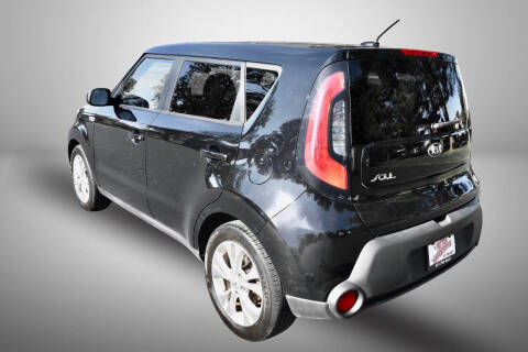 2015 Kia Soul +