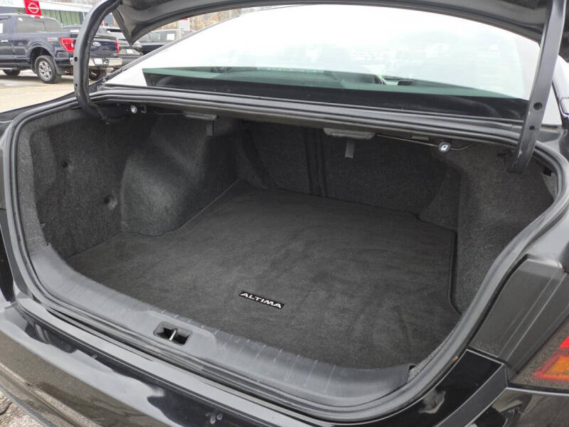 2020 Nissan Altima 2.5 SR