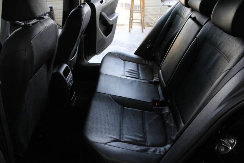 2011 Volkswagen Jetta SE PZEV