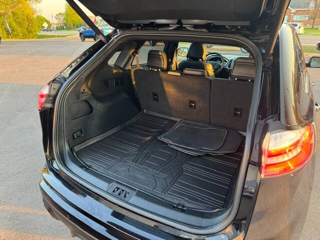 2019 Ford Edge ST
