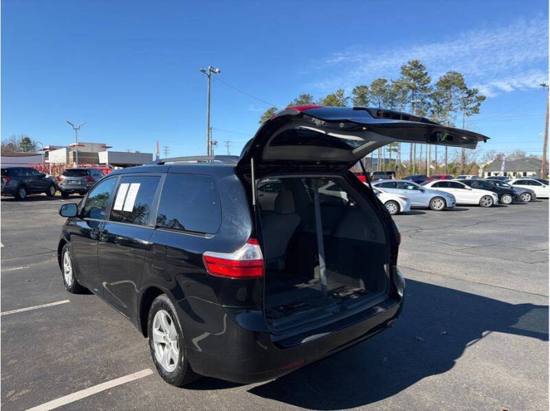 2015 Toyota Sienna