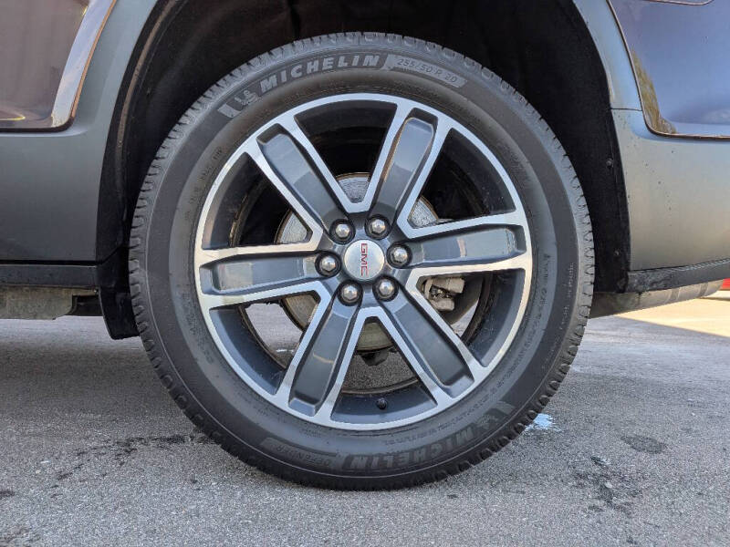 2021 GMC Acadia SLT
